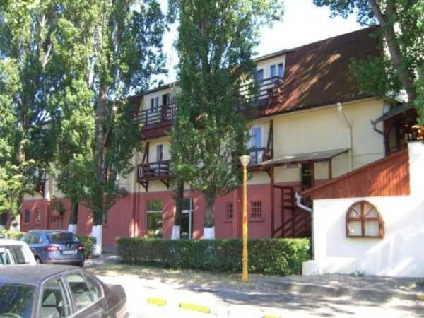 Hotel Dona Mamaia Luaran gambar